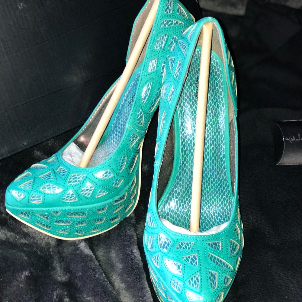 Michael Antonio Studio “REY”  Teal Heels👠 bundle of 5 pairs